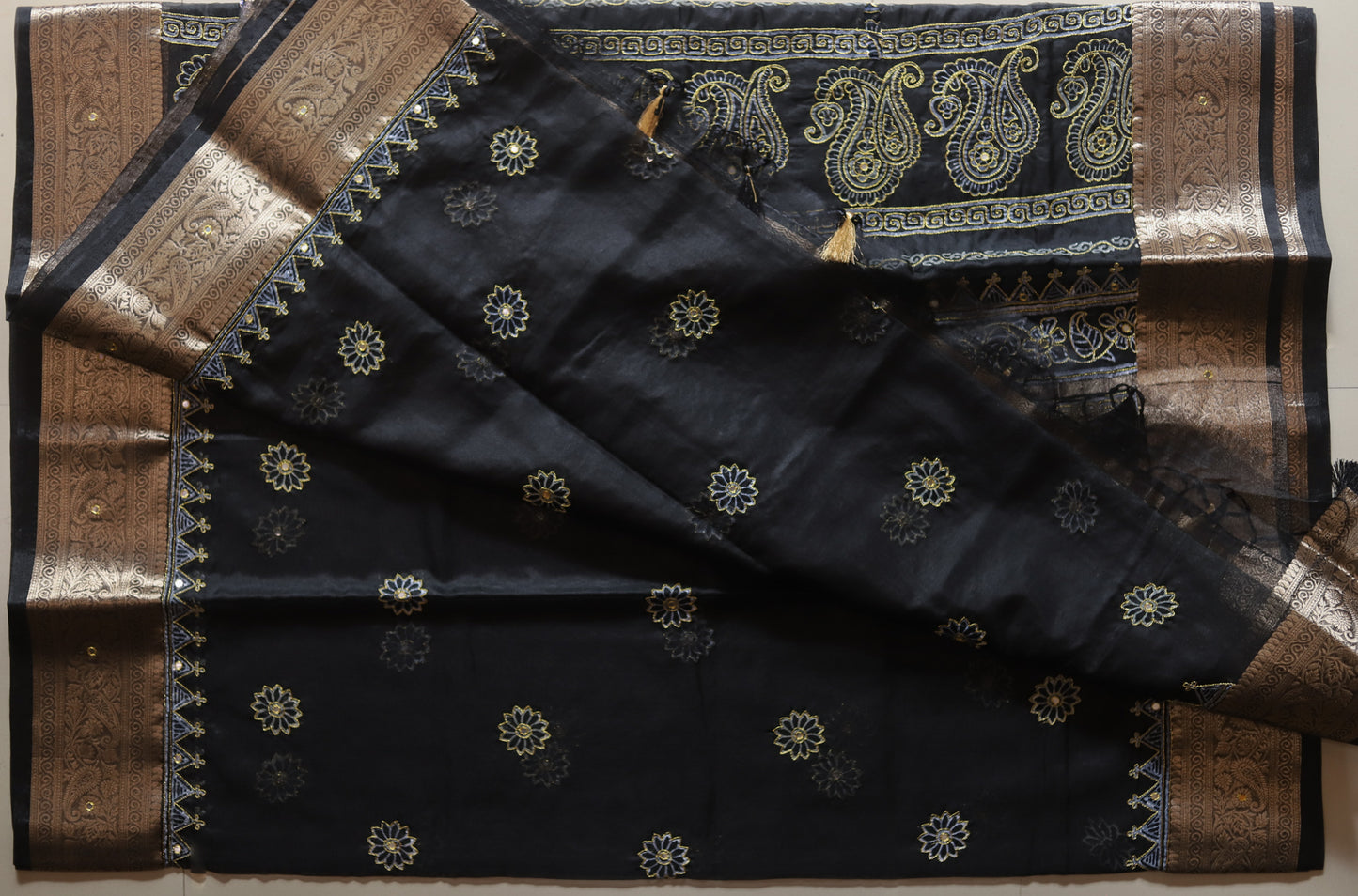 Handmade Calcutta Saree