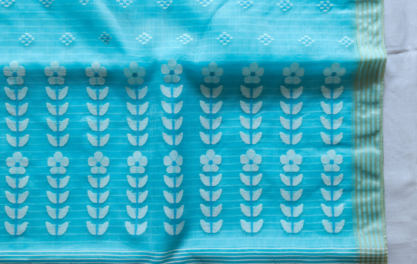 Handwoven Bengal Muslin Saree