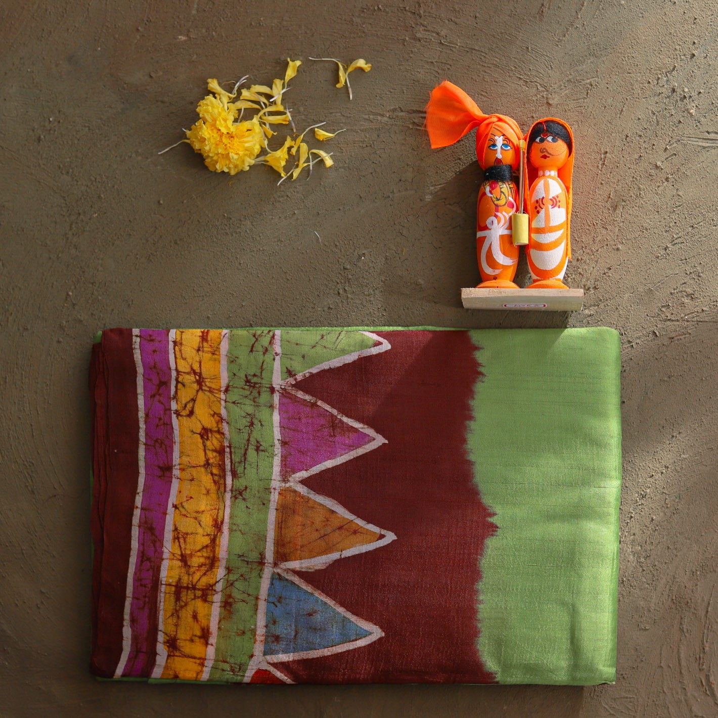 Handwoven Bengal Hand Batik Silk Saree