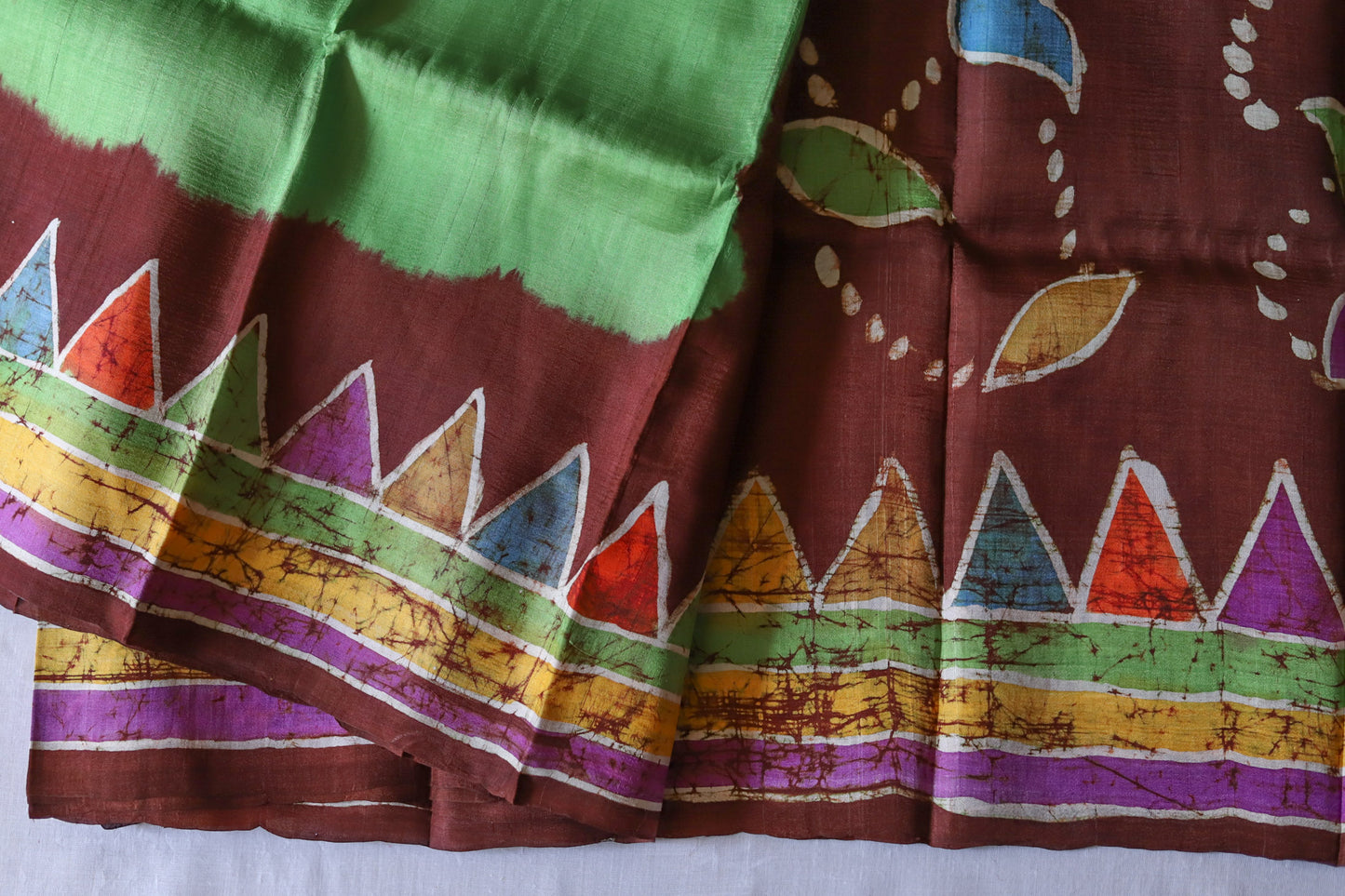 Handwoven Bengal Hand Batik Silk Saree