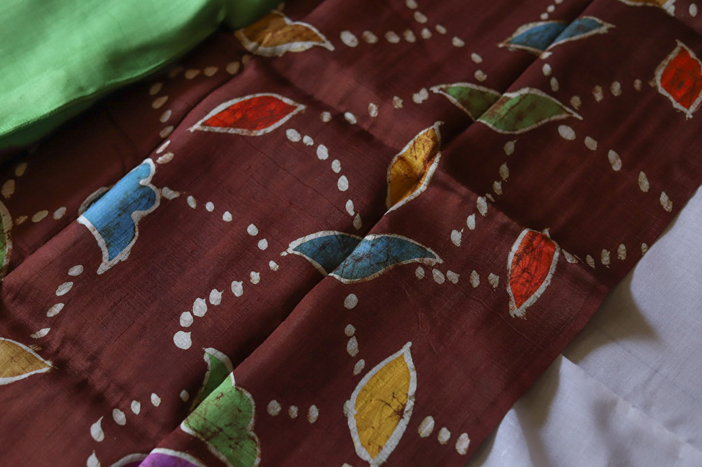 Handwoven Bengal Hand Batik Silk Saree