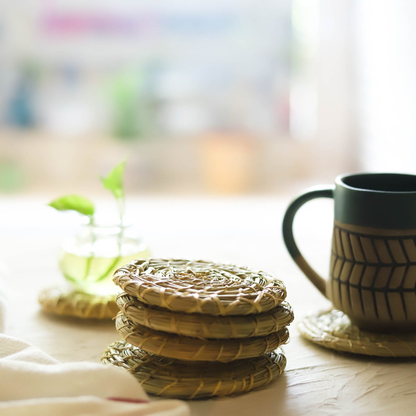 Bengal Handcrafted Grass Coaster Set