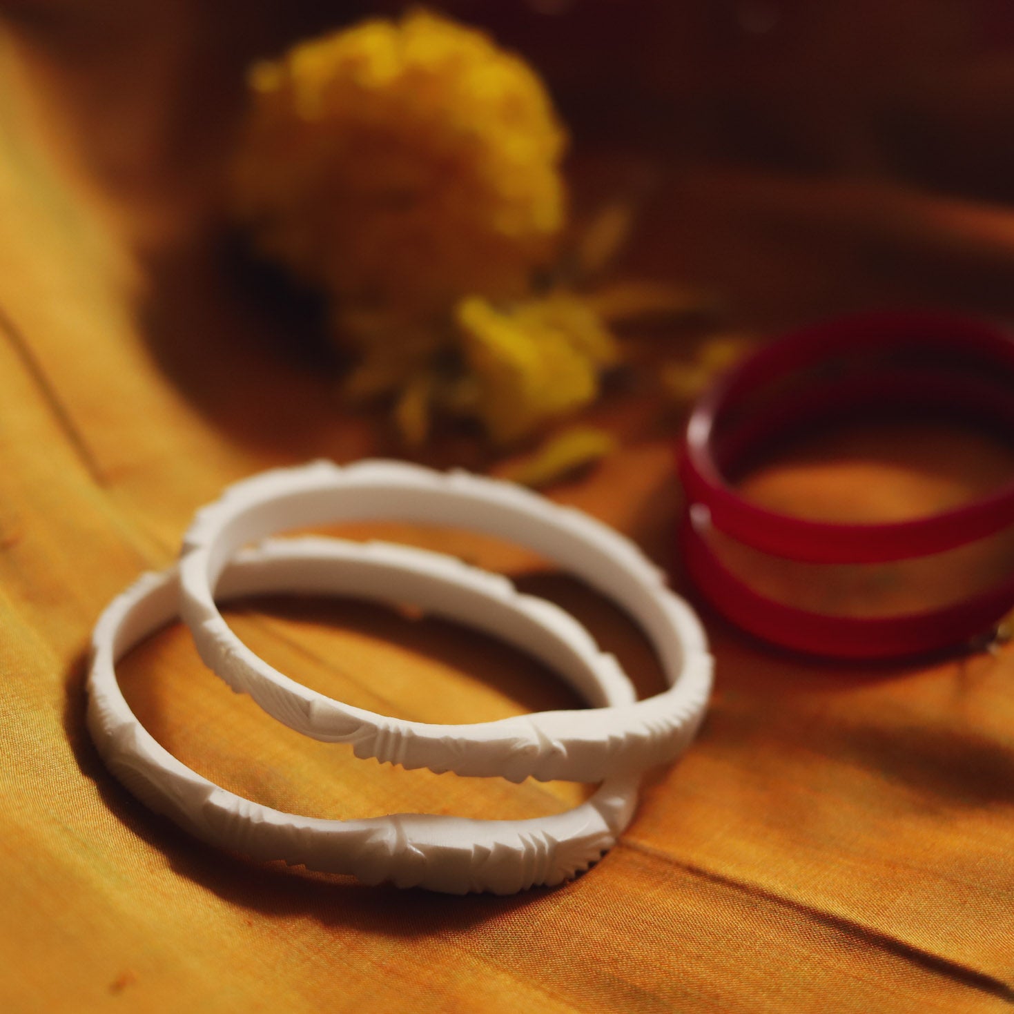 Handcarved Shakha Pola Bangle Pair Inch)