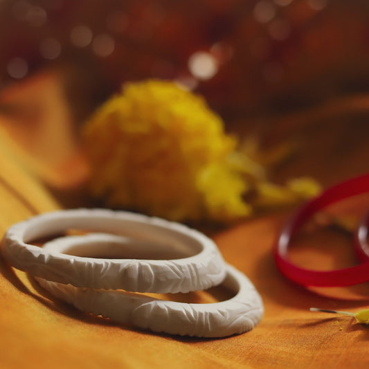 Handcarved Shakha Pola Bangle Pair (2.2 Inch)