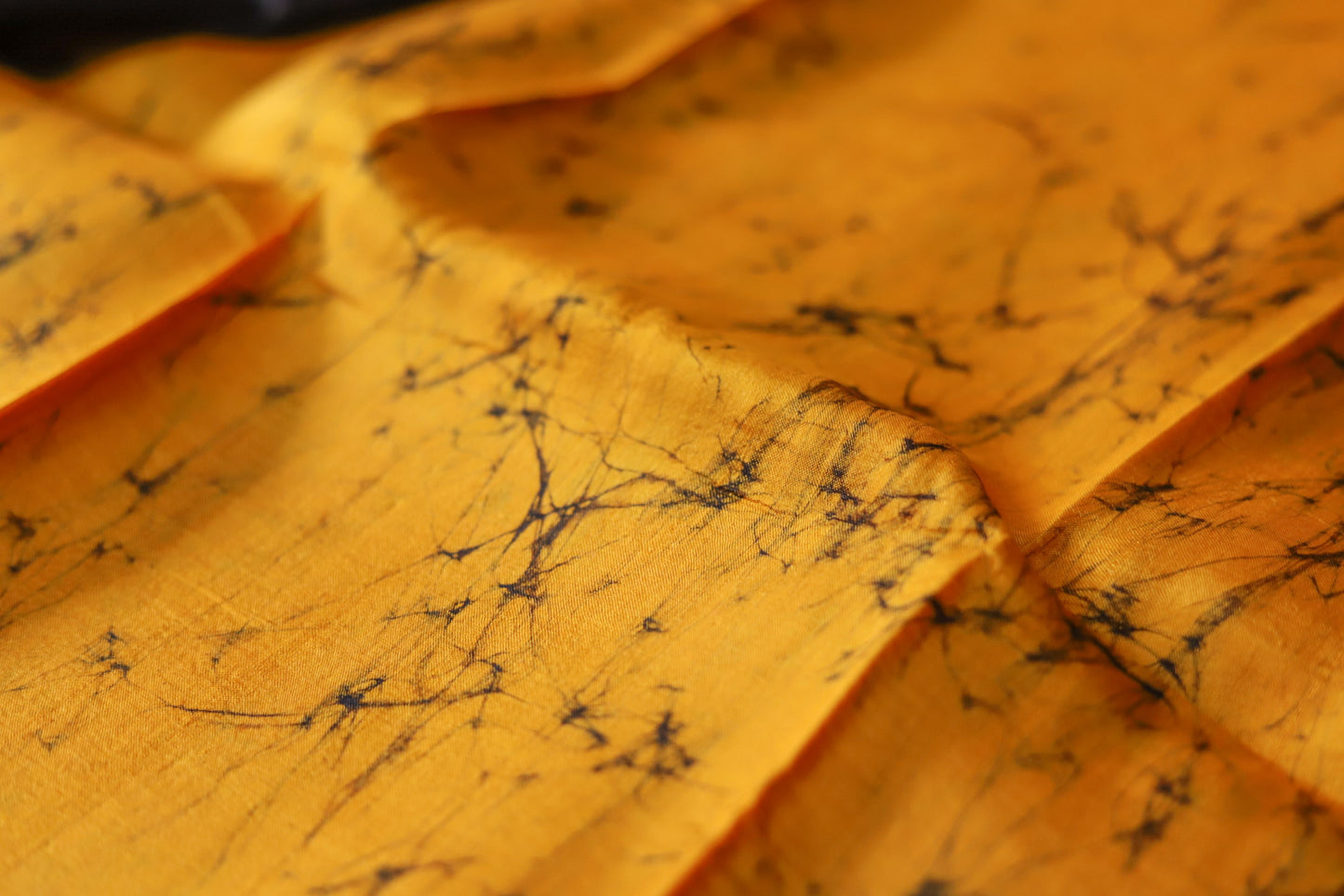 Handwoven Bengal Hand Batik Silk Saree