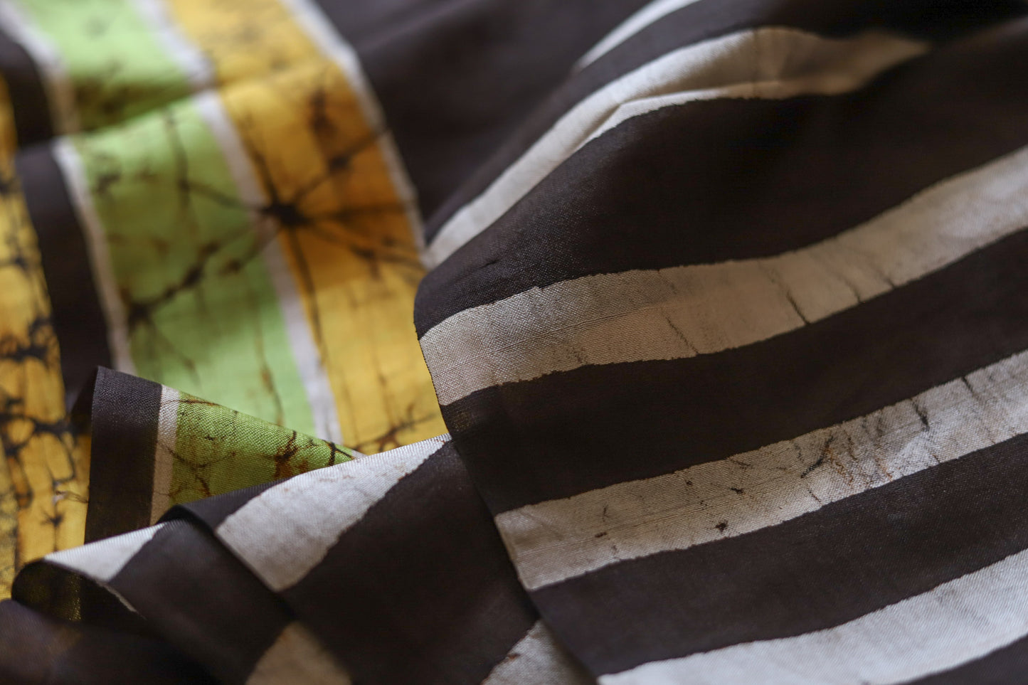 Handwoven Bengal Hand Batik Silk Saree