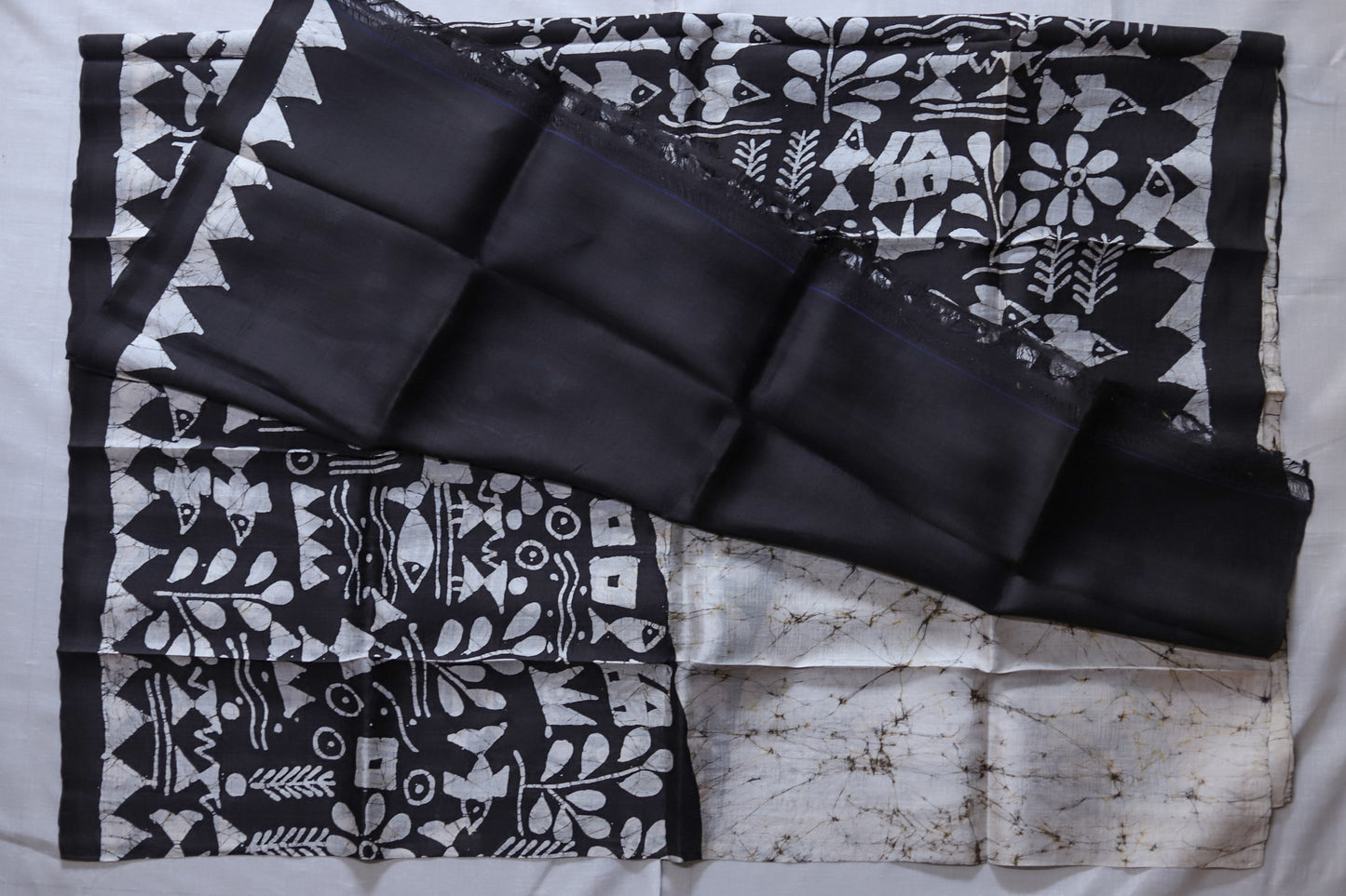 Handwoven Bengal Hand Batik Silk Saree
