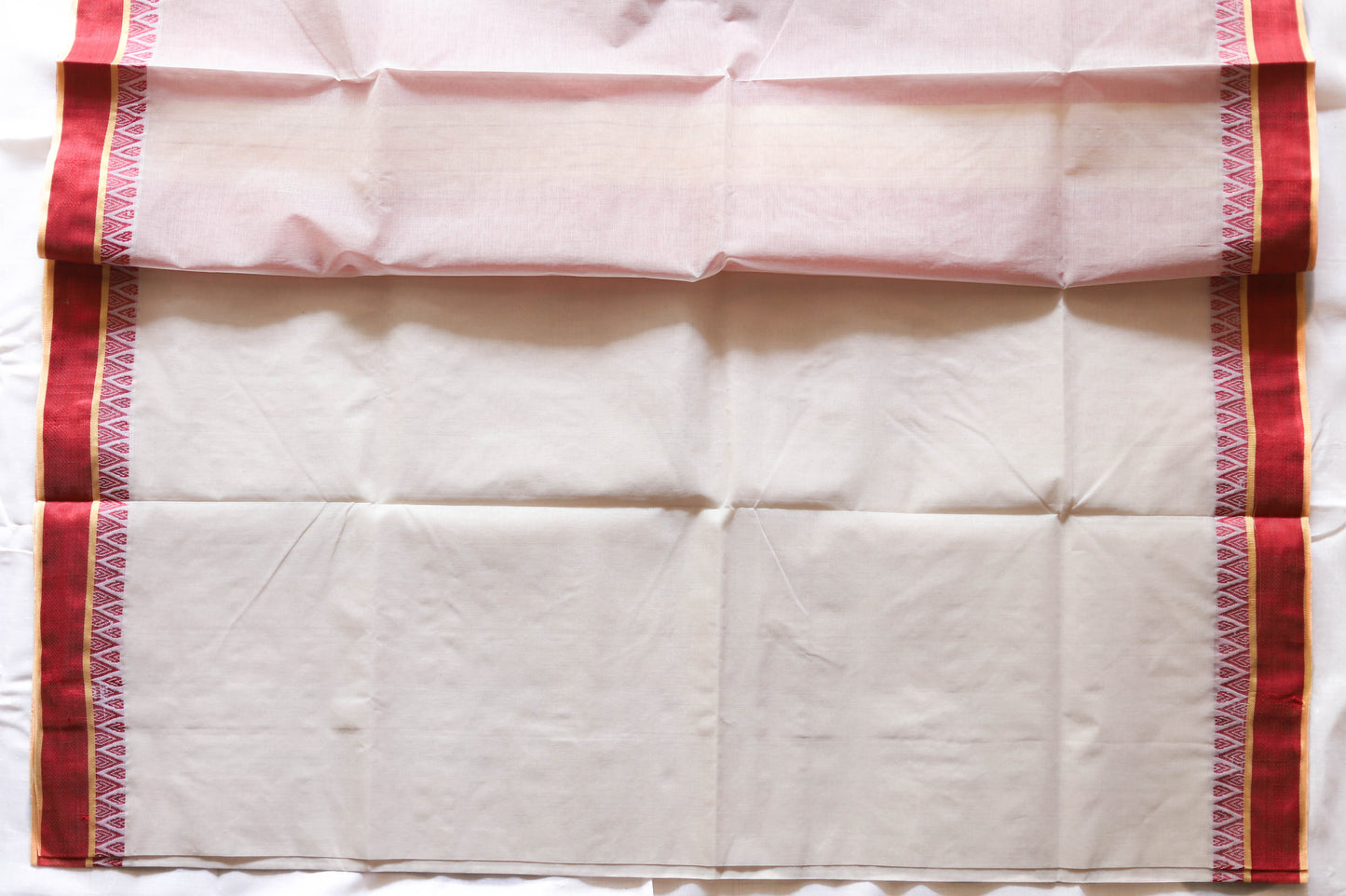 Handwoven Bengal White and Red Cotton Saree