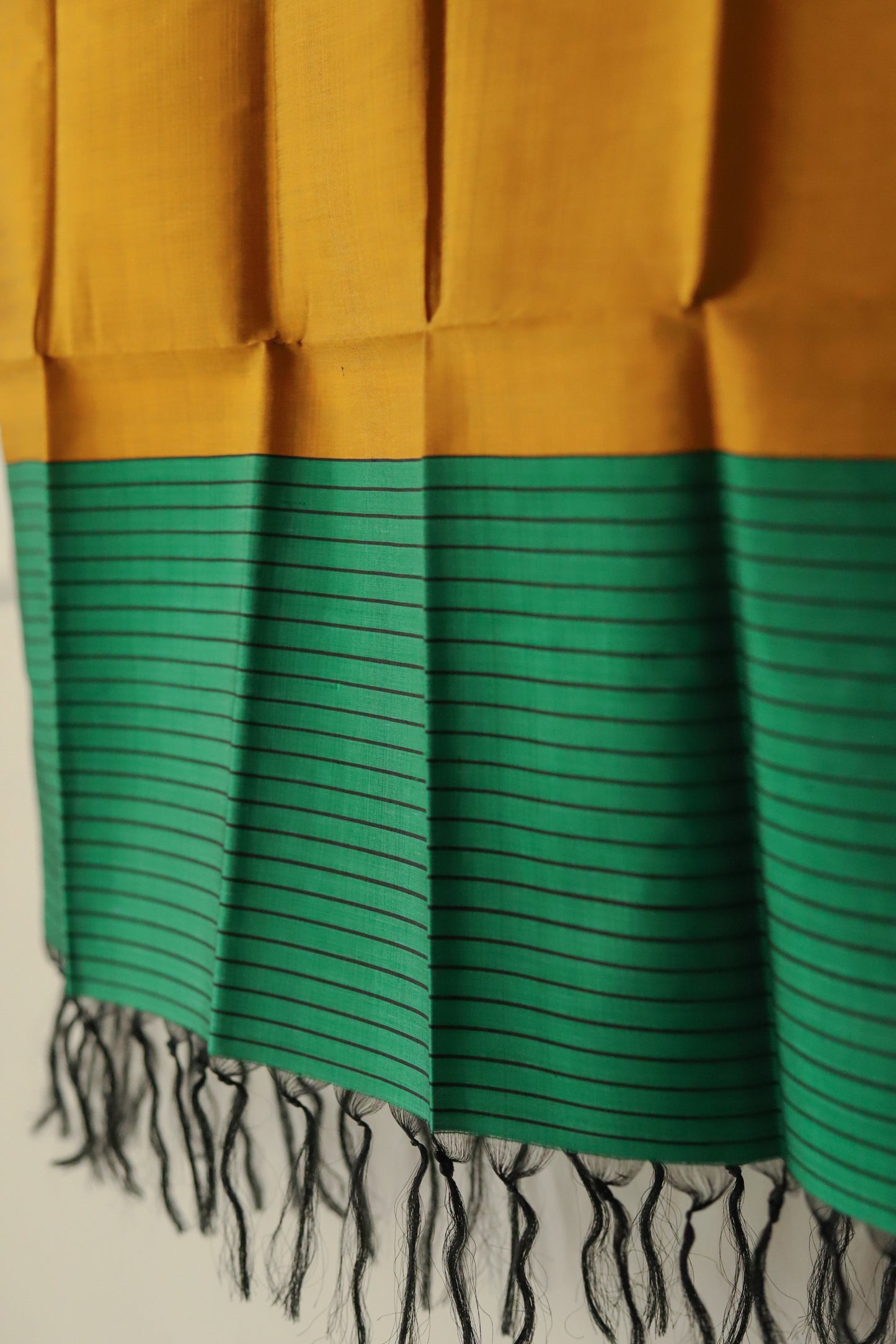 Handwoven Bengal Pure Silk Scarf / Stole