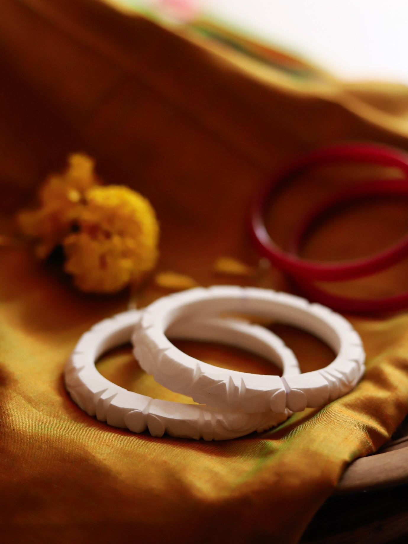 Handcarved Shakha Pola Bangle Pair (2.2 Inch)