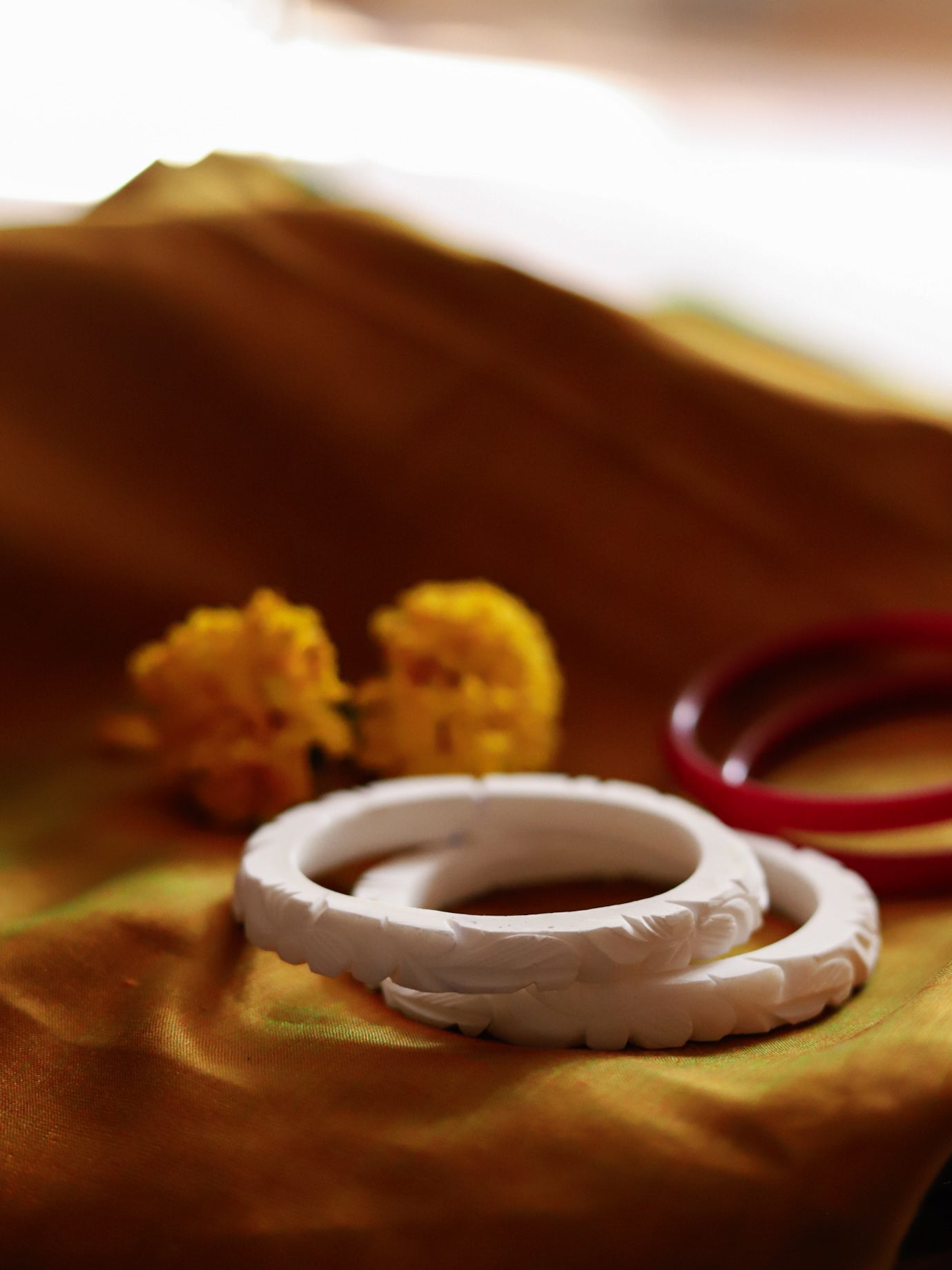 Handcarved Shakha Pola Bangle Pair (2.2 Inch)