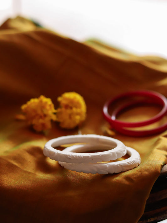 Handcarved Shakha Pola Bangle Pair (2.4 Inch)