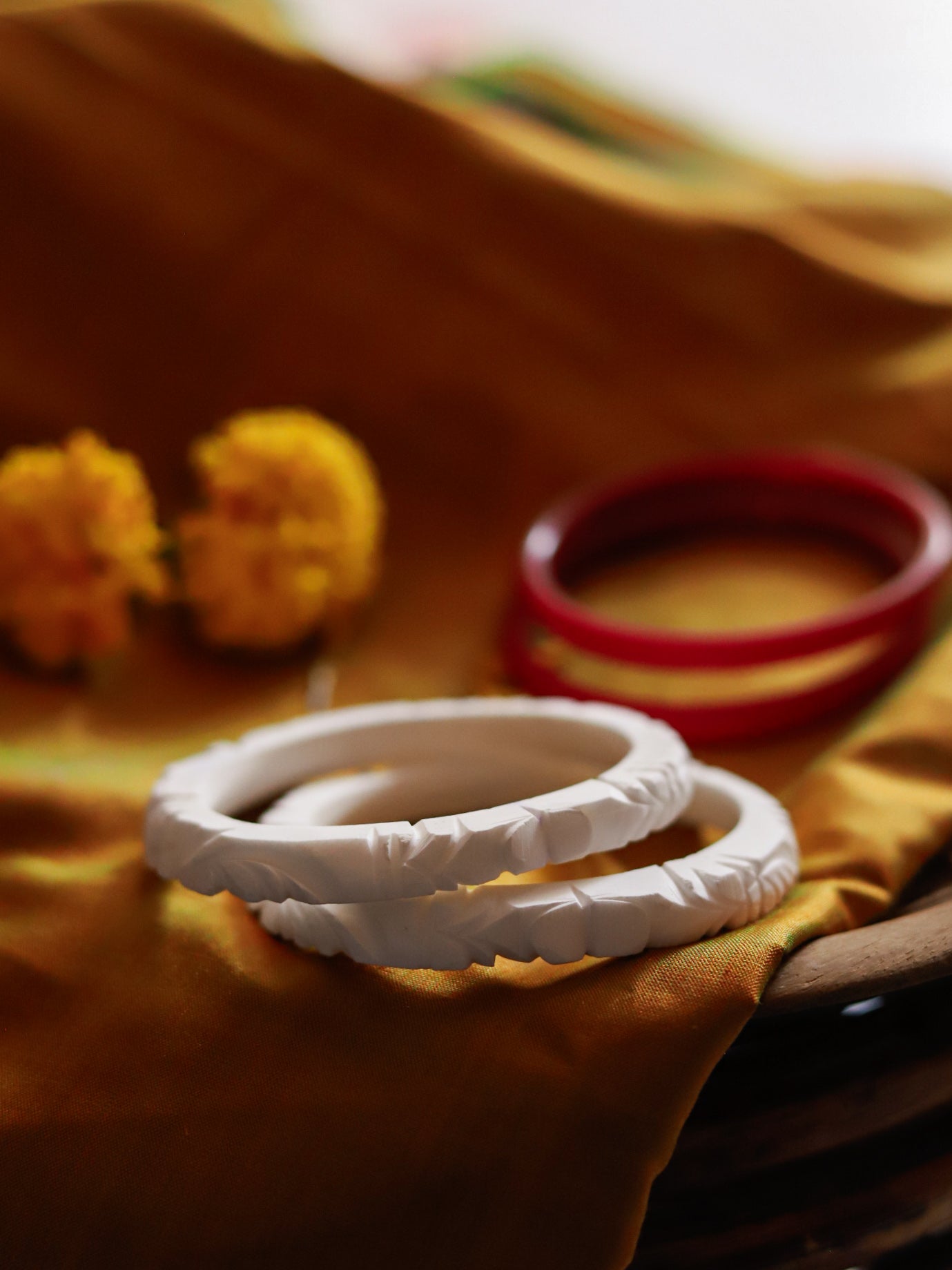 Handcarved Shakha Pola Bangle Pair (2.4 Inch)