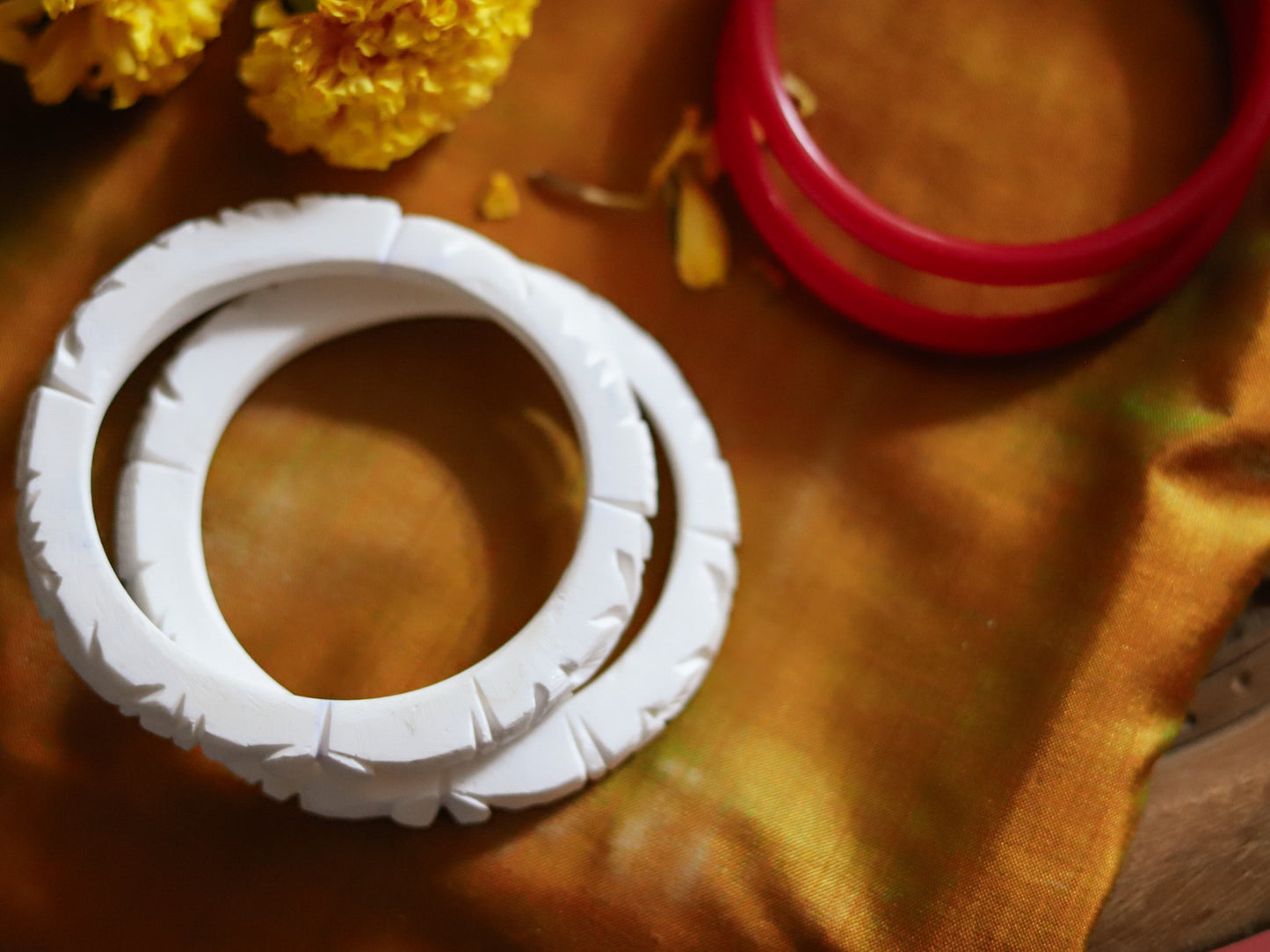 Handcarved Shakha Pola Bangle Pair (2.4 Inch)