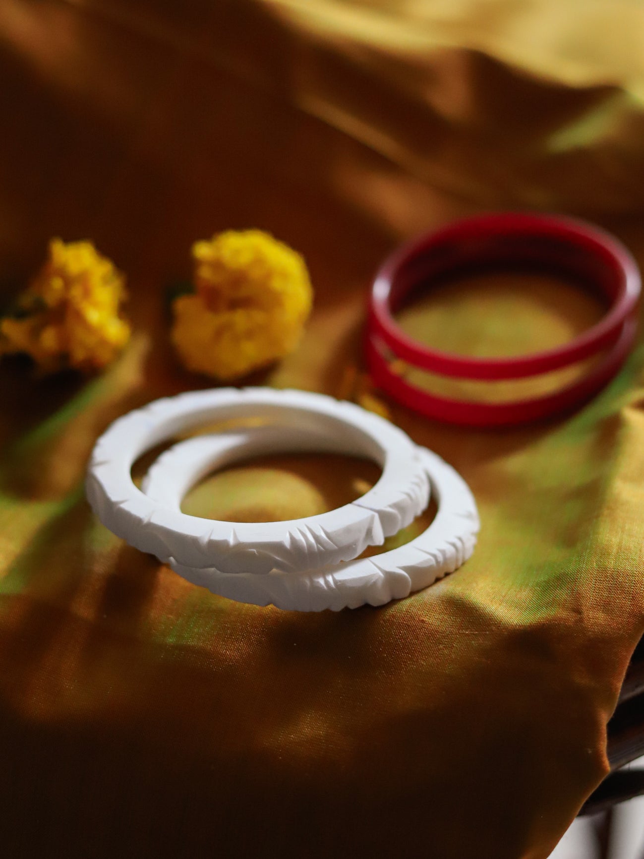 Handcarved Shakha Pola Bangle Pair (2.6 Inch)