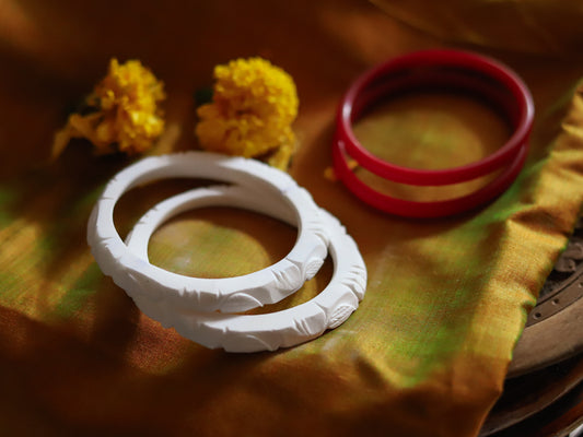 Handcarved Shakha Pola Bangle Pair (2.6 Inch)