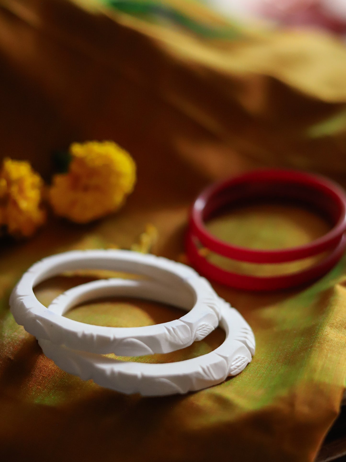 Handcarved Shakha Pola Bangle Pair (2.6 Inch)