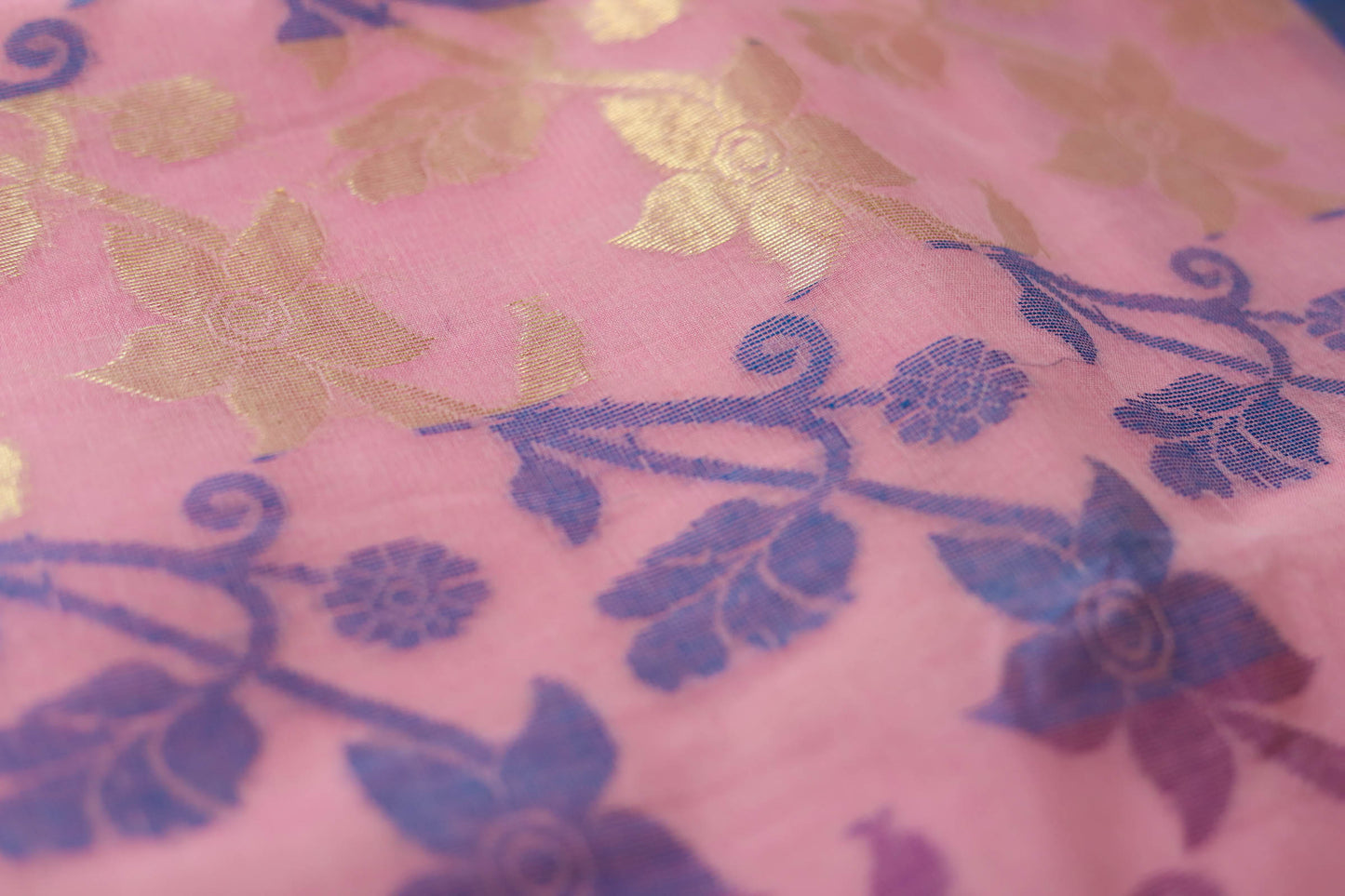 Handwoven Bengal Tant Saree (Tangail Saree)
