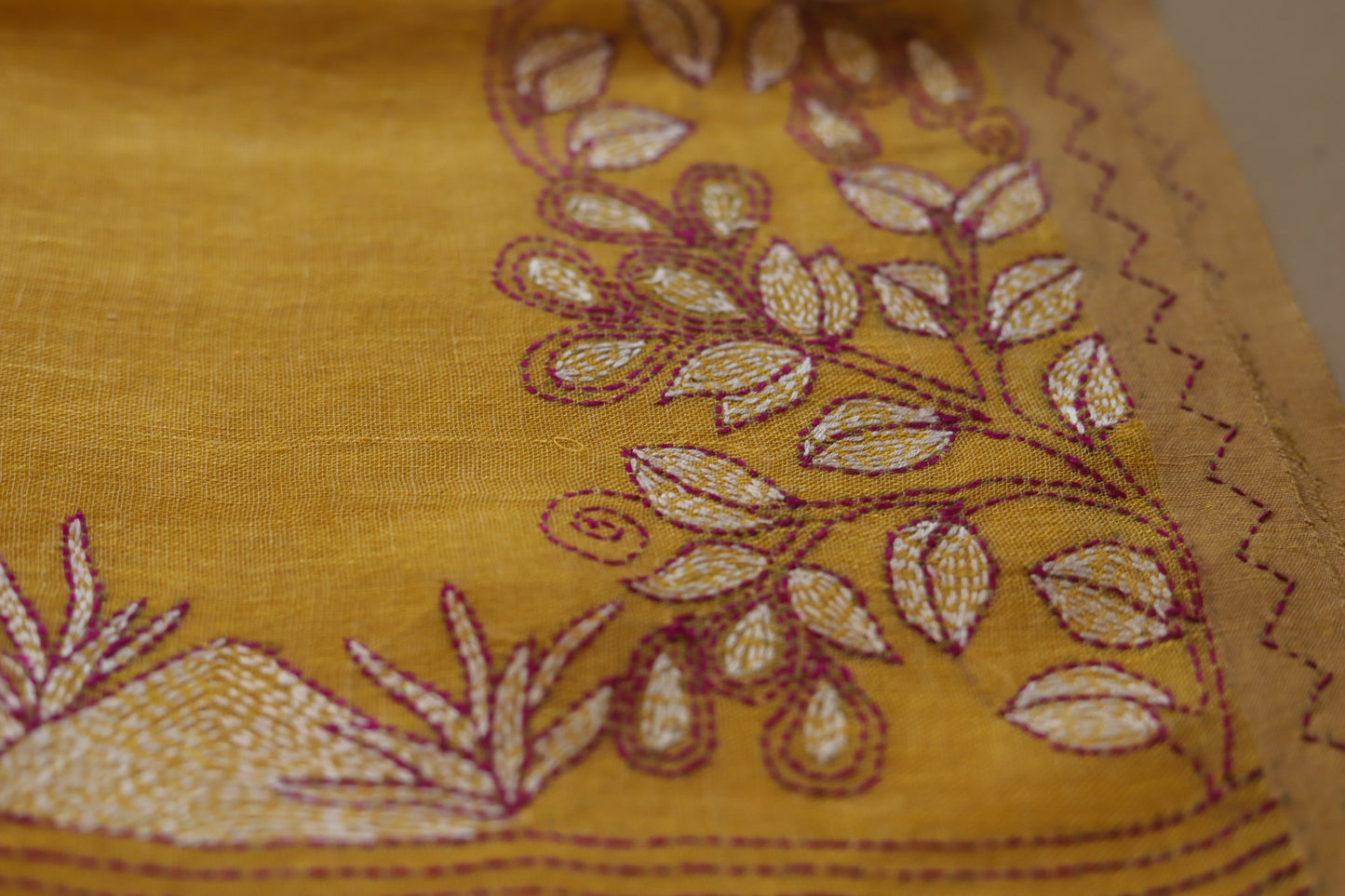 Handwoven Bengal Linen Saree