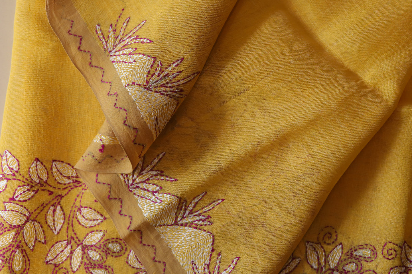 Handwoven Bengal Linen Saree