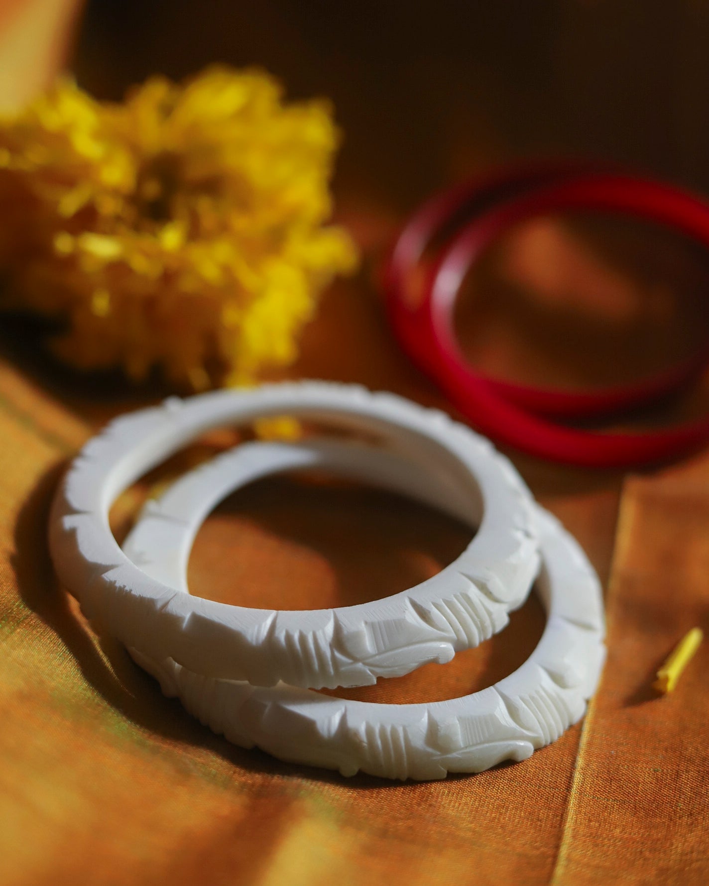 Handcarved Shakha Pola Bangle Pair (2.4 Inch)
