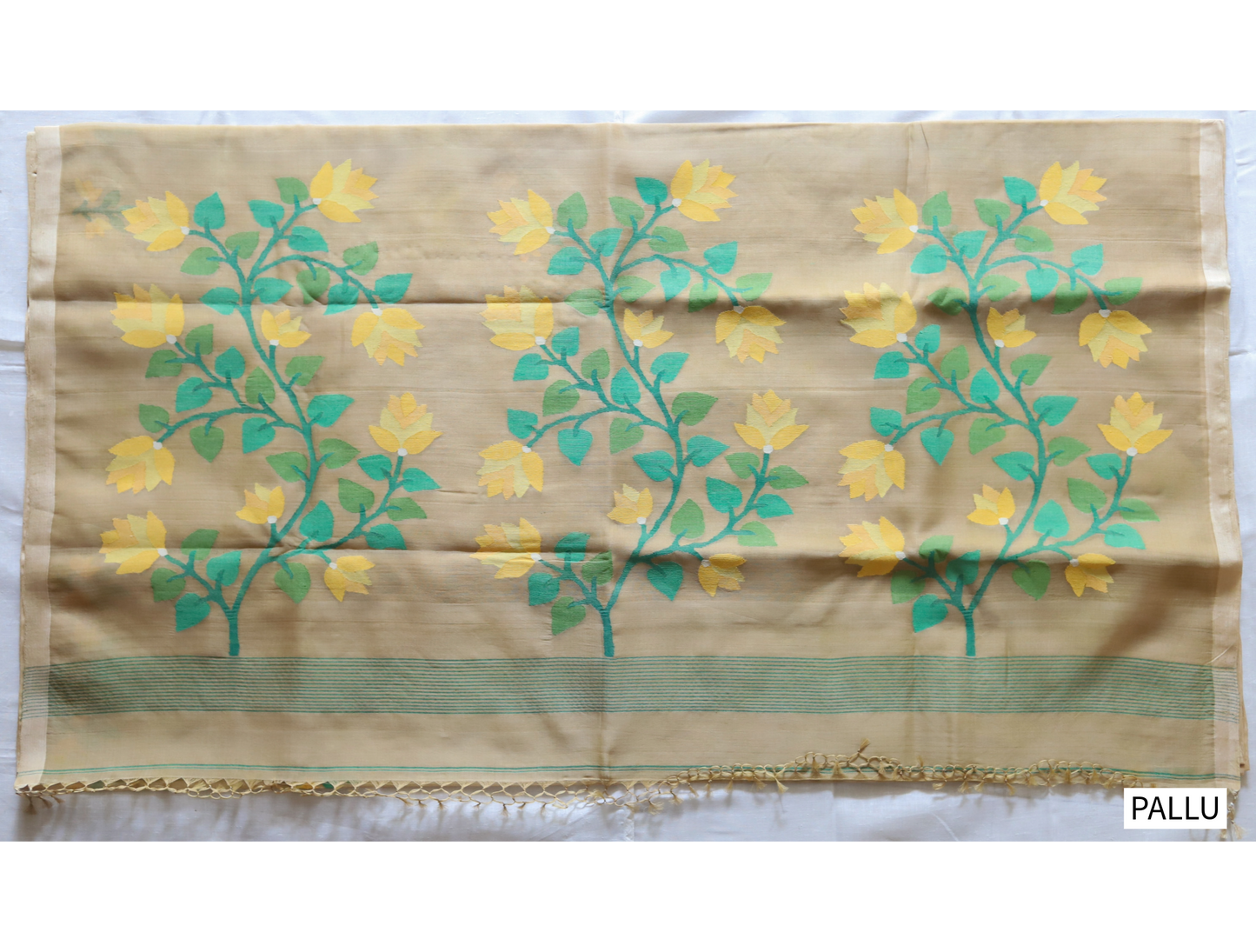 Handwoven Bengal Muslin Saree