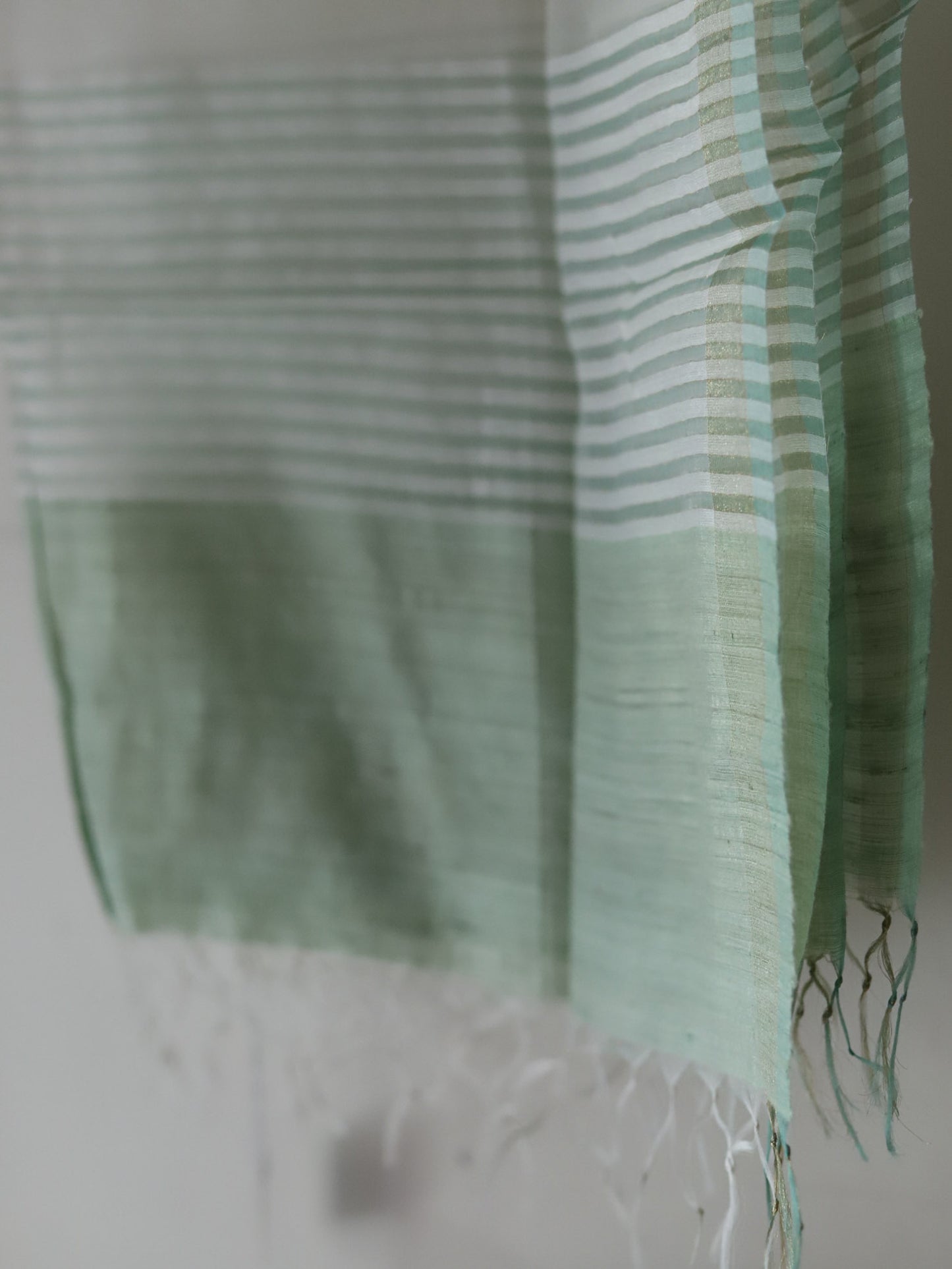 Handwoven Bengal Muslin Eri Dupatta
