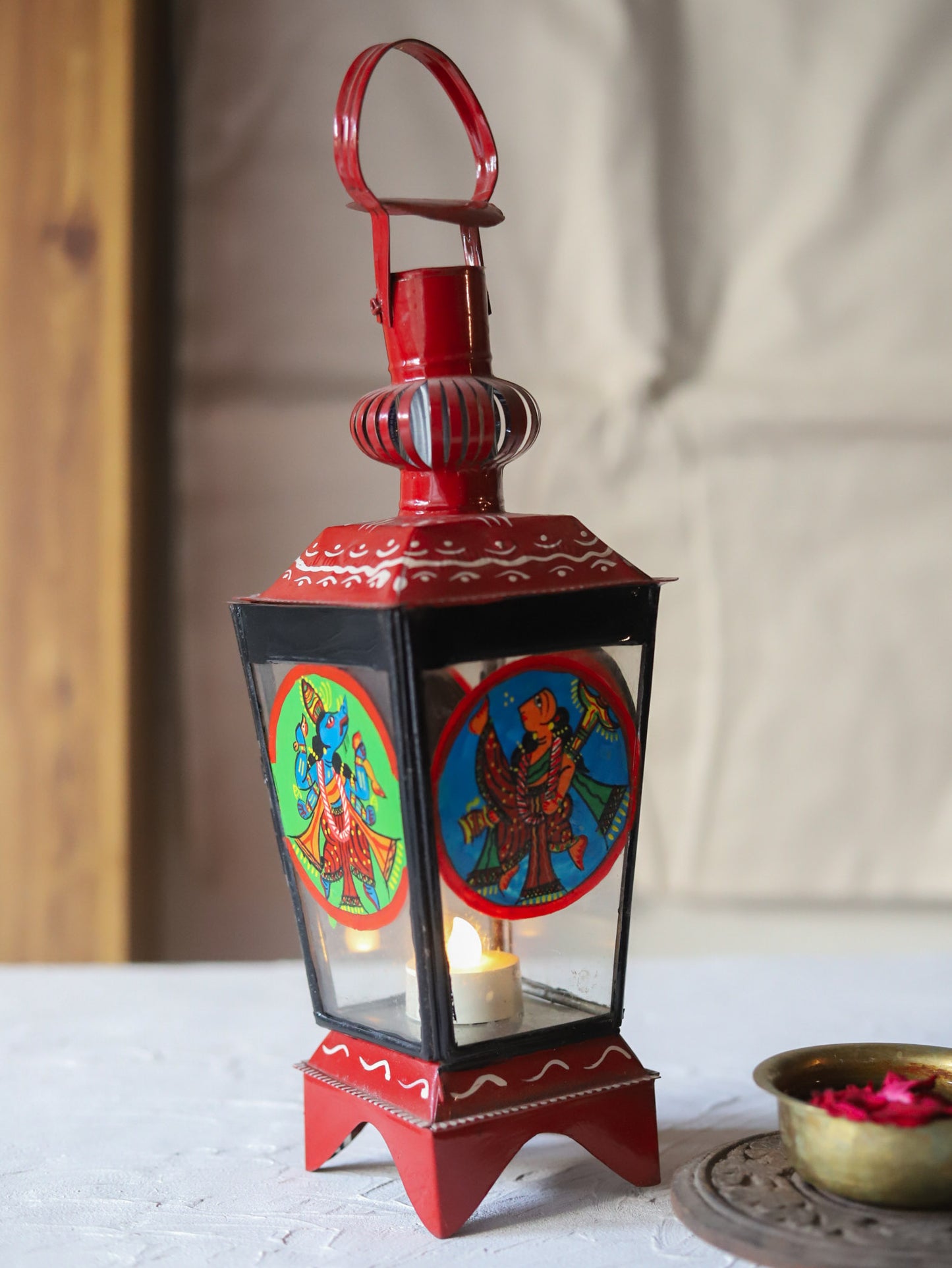 Hand Painted Bengal Patachitra Lamp