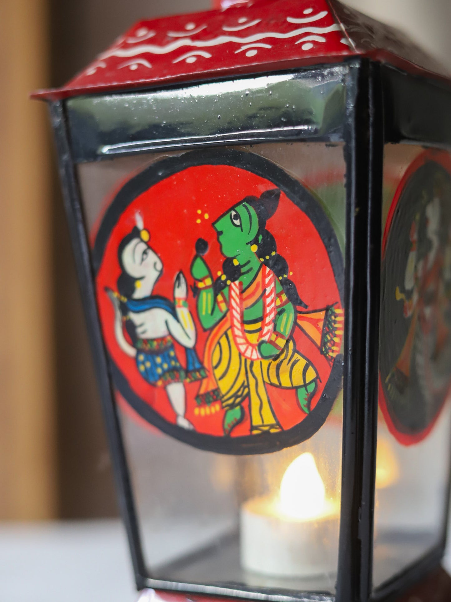 Hand Painted Bengal Patachitra Lamp