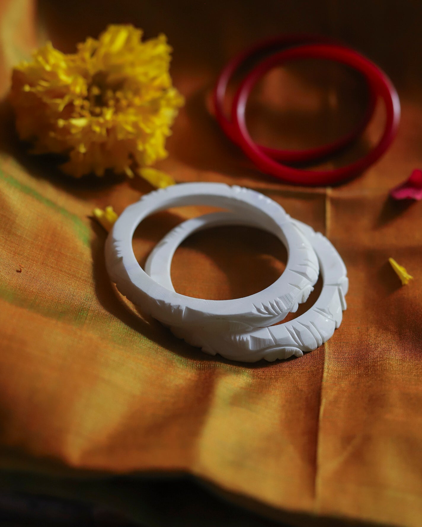 Handcarved Shakha Pola Bangle Pair (2.4 Inch)