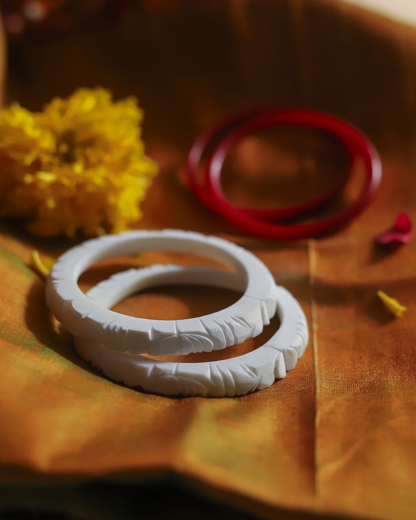 Handcarved Shakha Pola Bangle Pair (2.4 Inch)