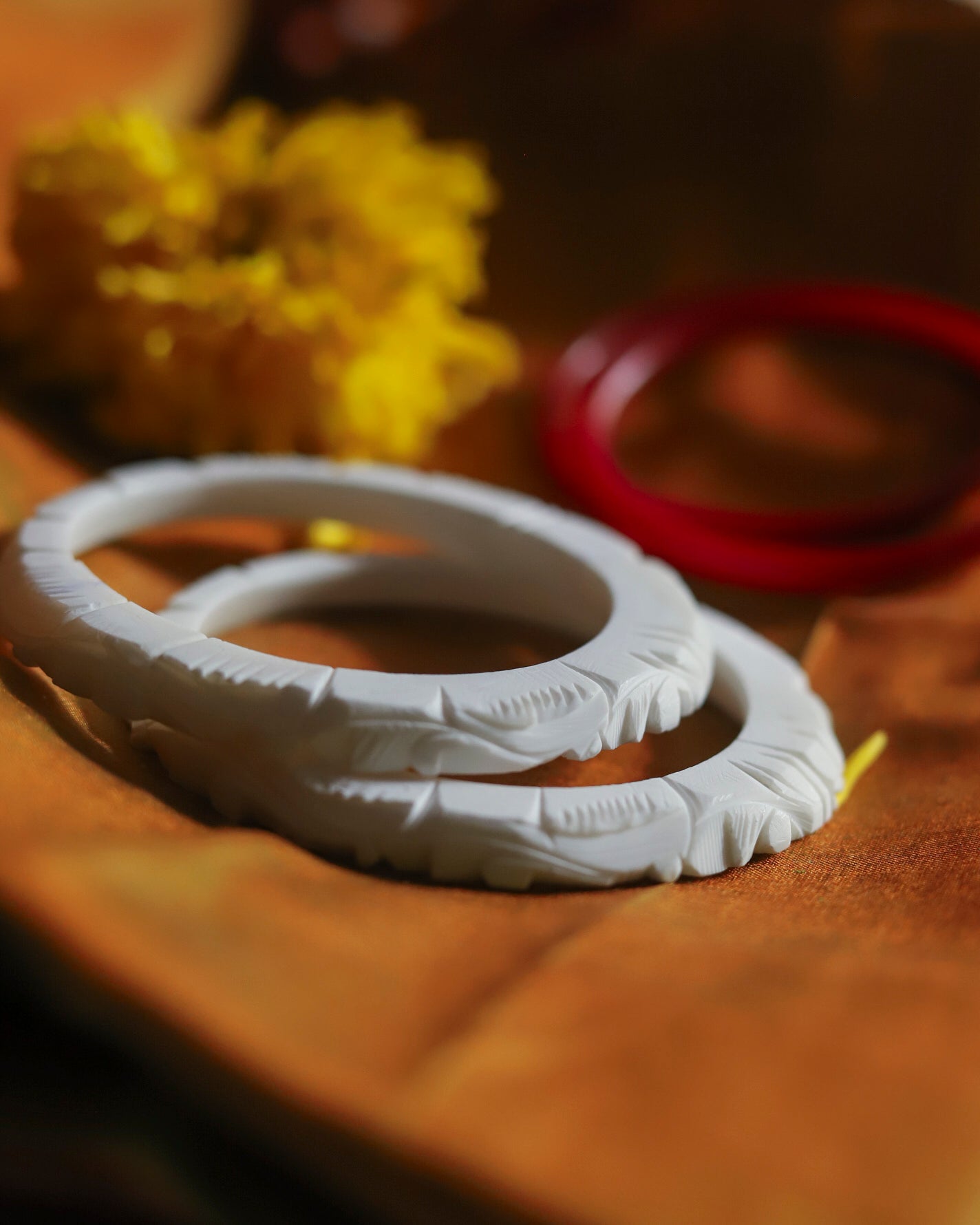 Handcarved Shakha Pola Bangle Pair (2.8 Inch)