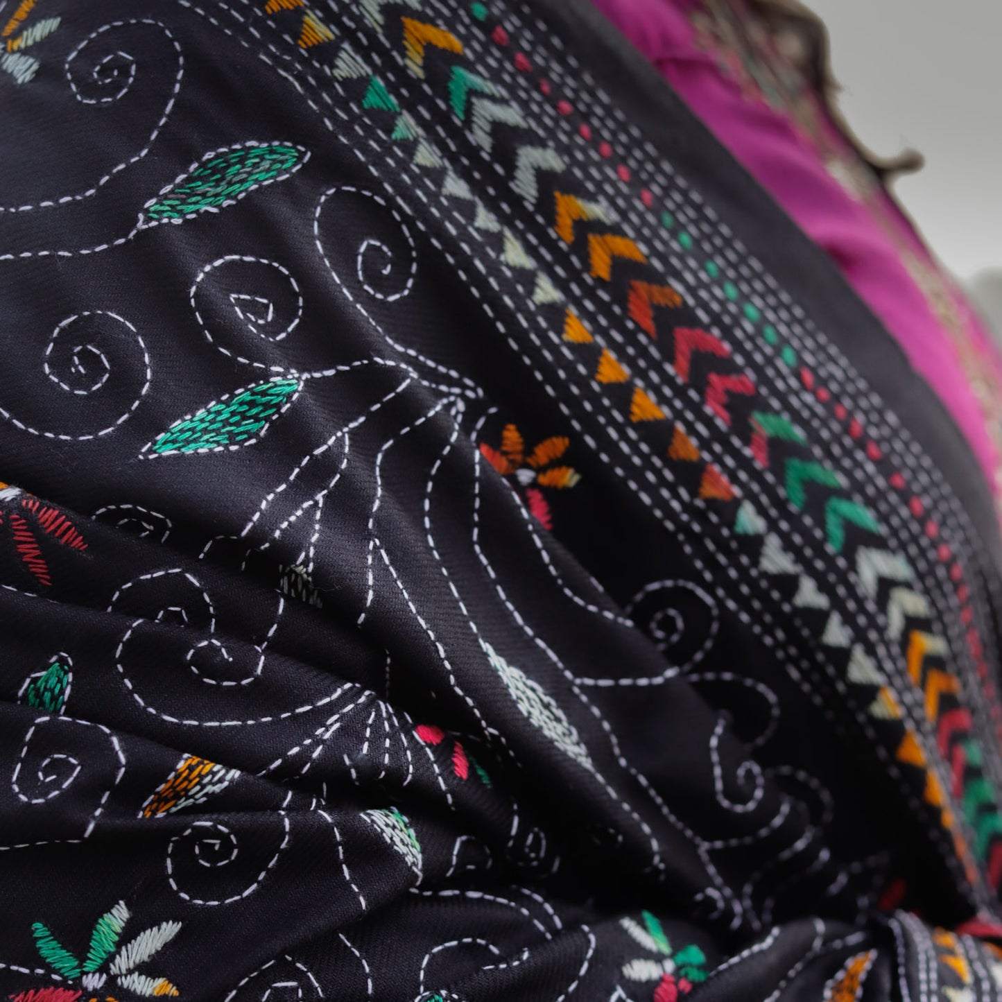 Men's Handmade Bengal Kantha Woollen Shawl