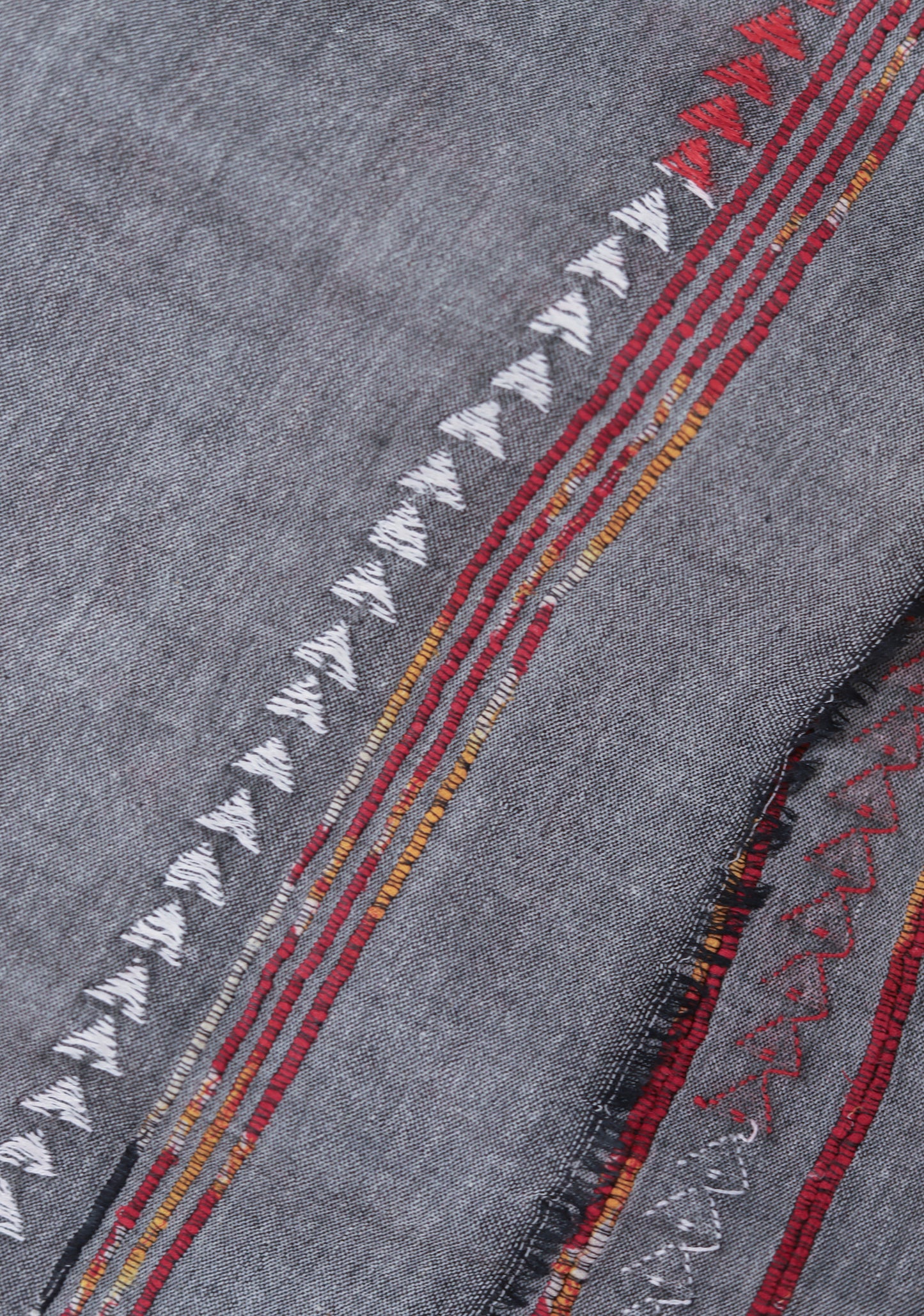 Bengal Handwoven Khesh Kantha Saree