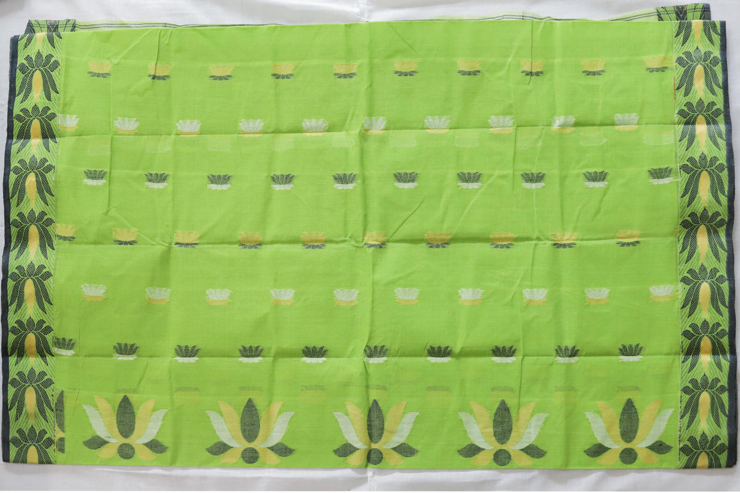Handwoven Bengal Tant Saree (Tangail Saree)