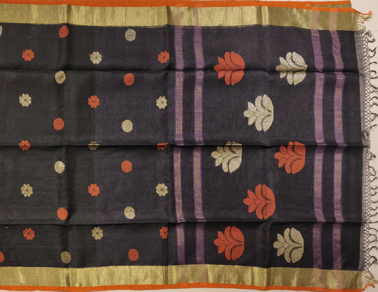 Handwoven Bengal Linen Saree