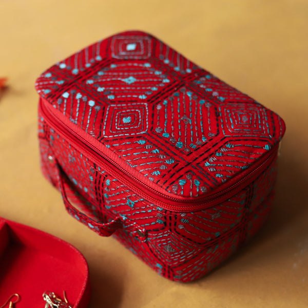 Bengal Kantha Embroidery Handcrafted Jewellery Box