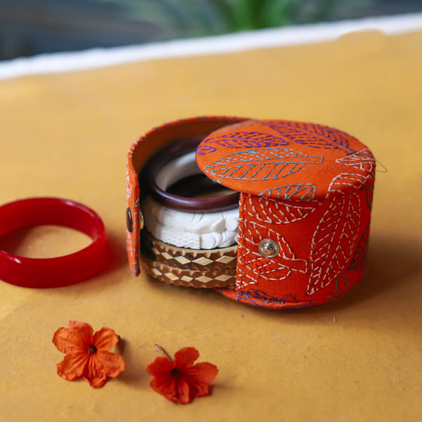 Bengal Kantha Embroidery Handcrafted Bangle Box