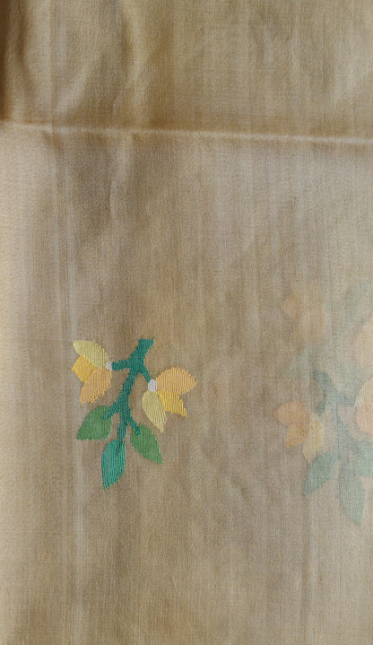 Handwoven Bengal Muslin Saree