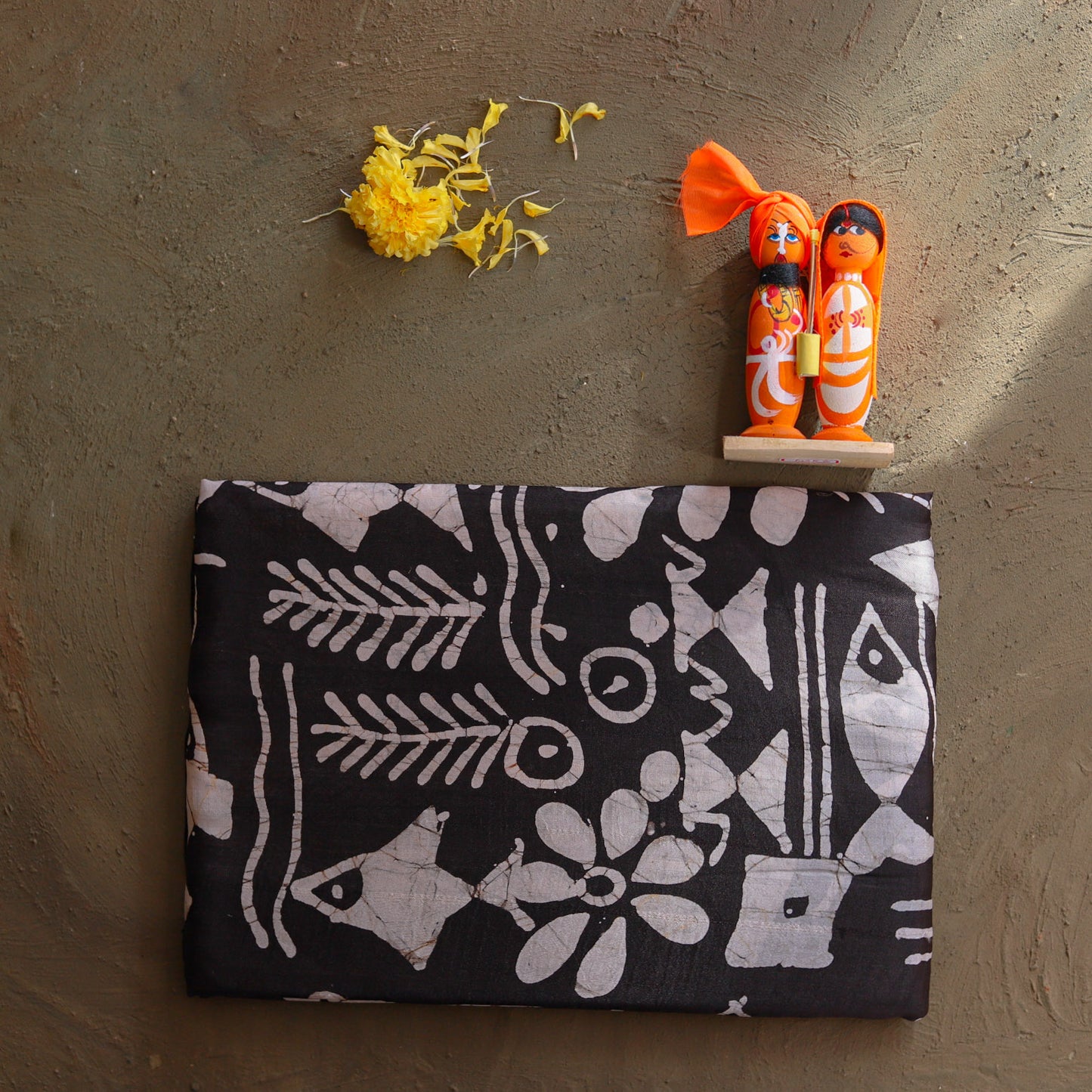 Handwoven Bengal Hand Batik Silk Saree