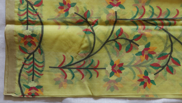 Handwoven Bengal Muslin Saree