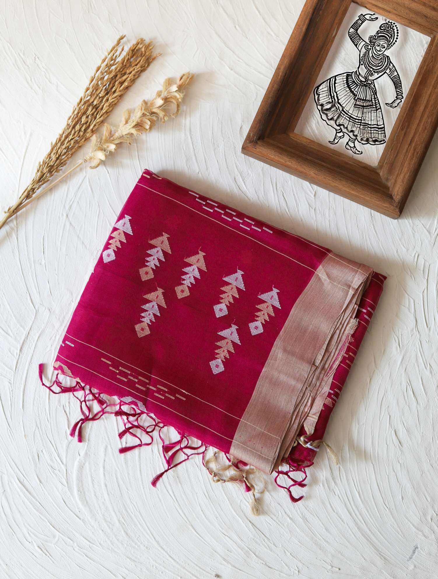 Handwoven Bengal Muslin Saree