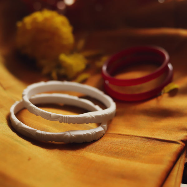 Handcarved Shakha Pola Bangle Pair (2.8 Inch)