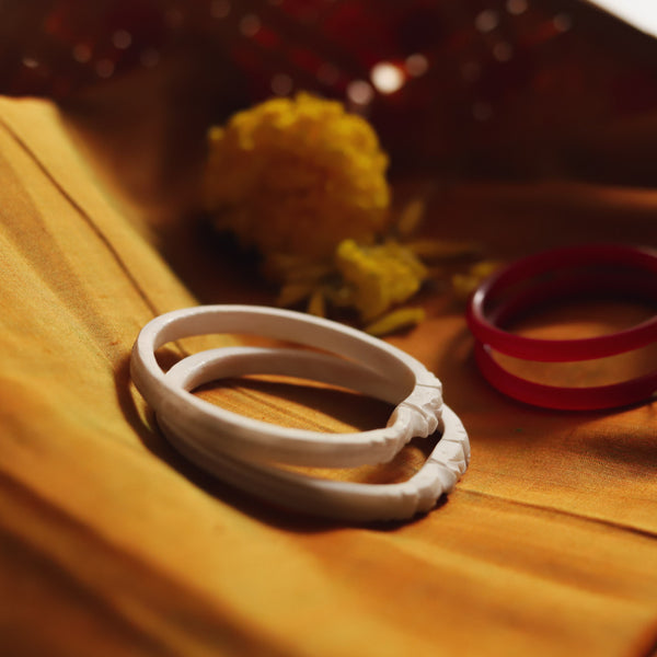 Handcarved Shakha Pola Bangle Pair (2.10 Inch)