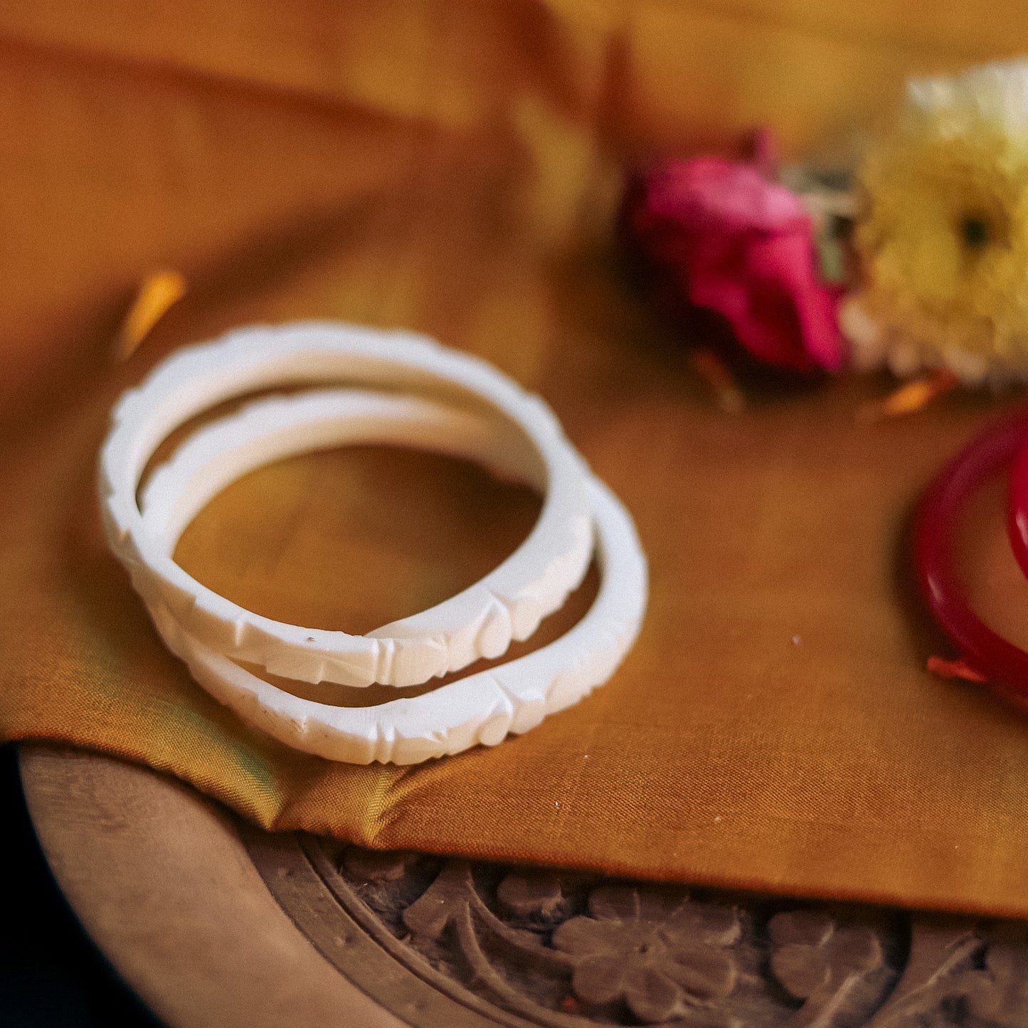 Handcarved Shakha Pola Bangle Pair (2.2 Inch)