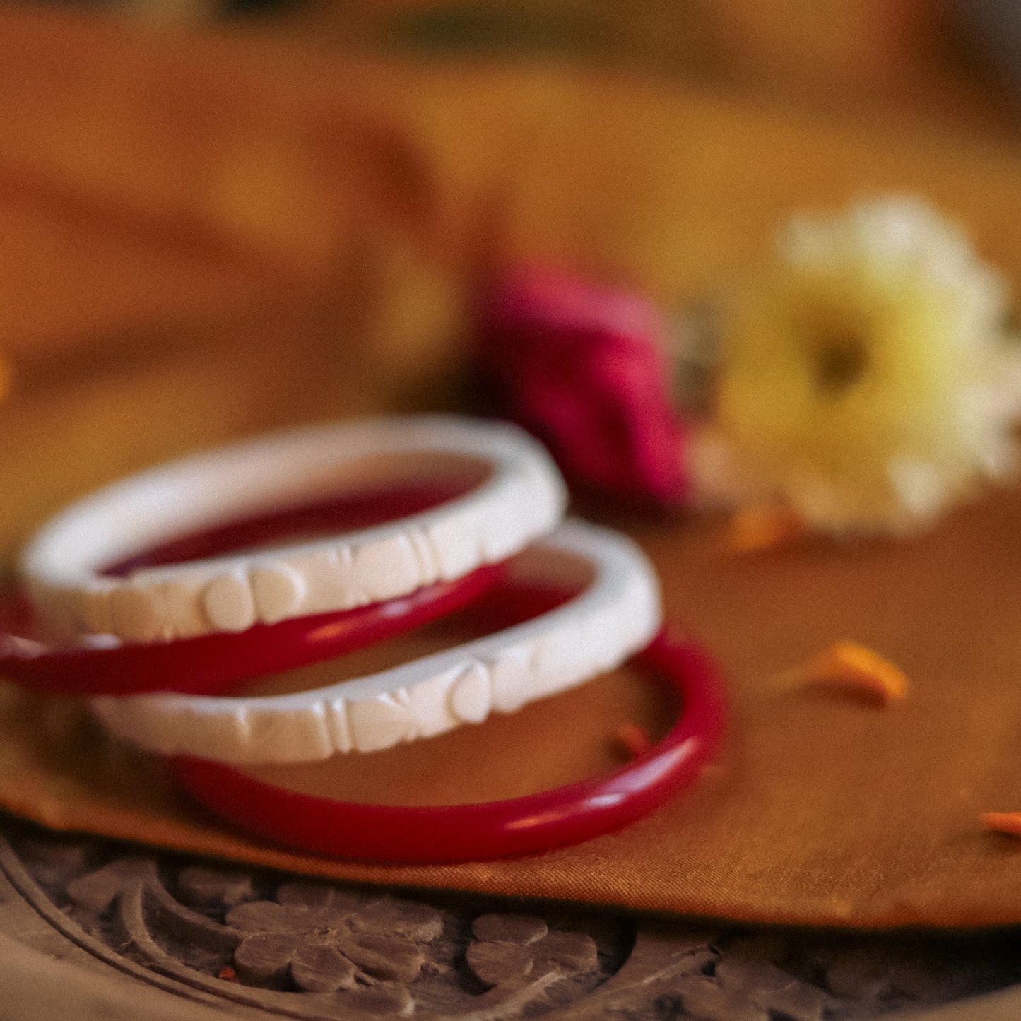 Handcarved Shakha Pola Bangle Pair (2.2 Inch)