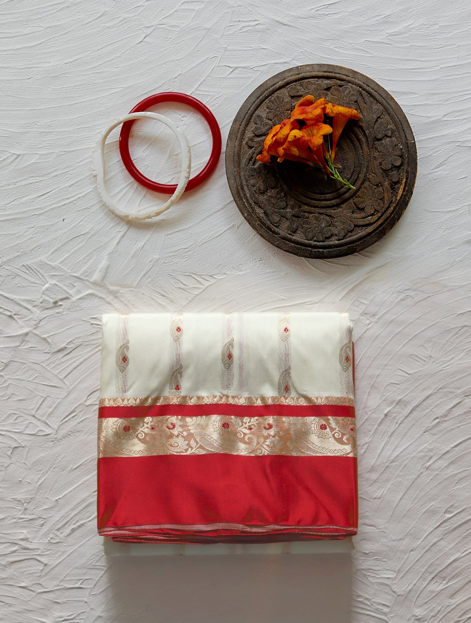 White and Red Silk Saree (Handwoven Bengal Gorod Saree)