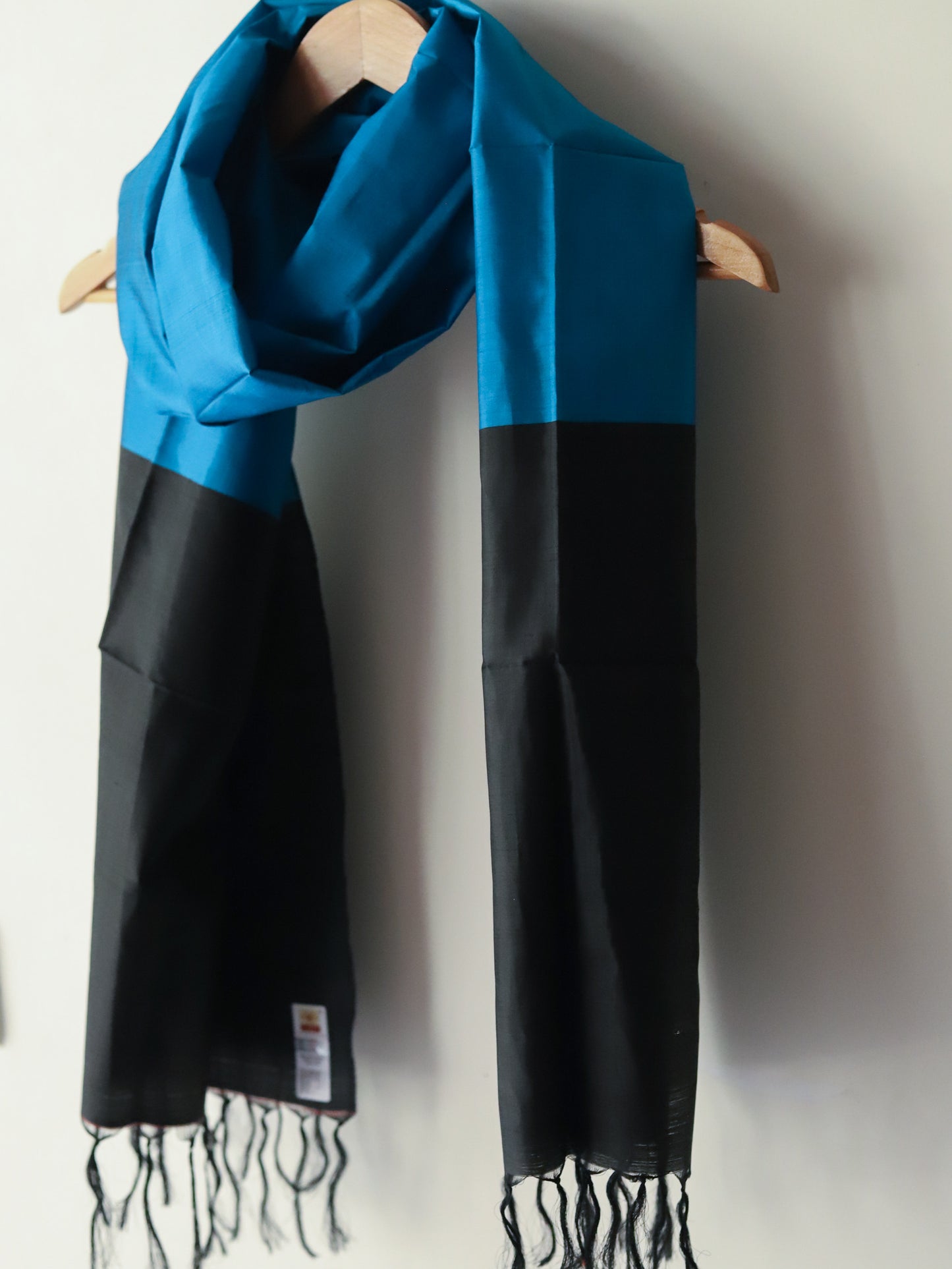 Handwoven Bengal Pure Silk Scarf / Stole