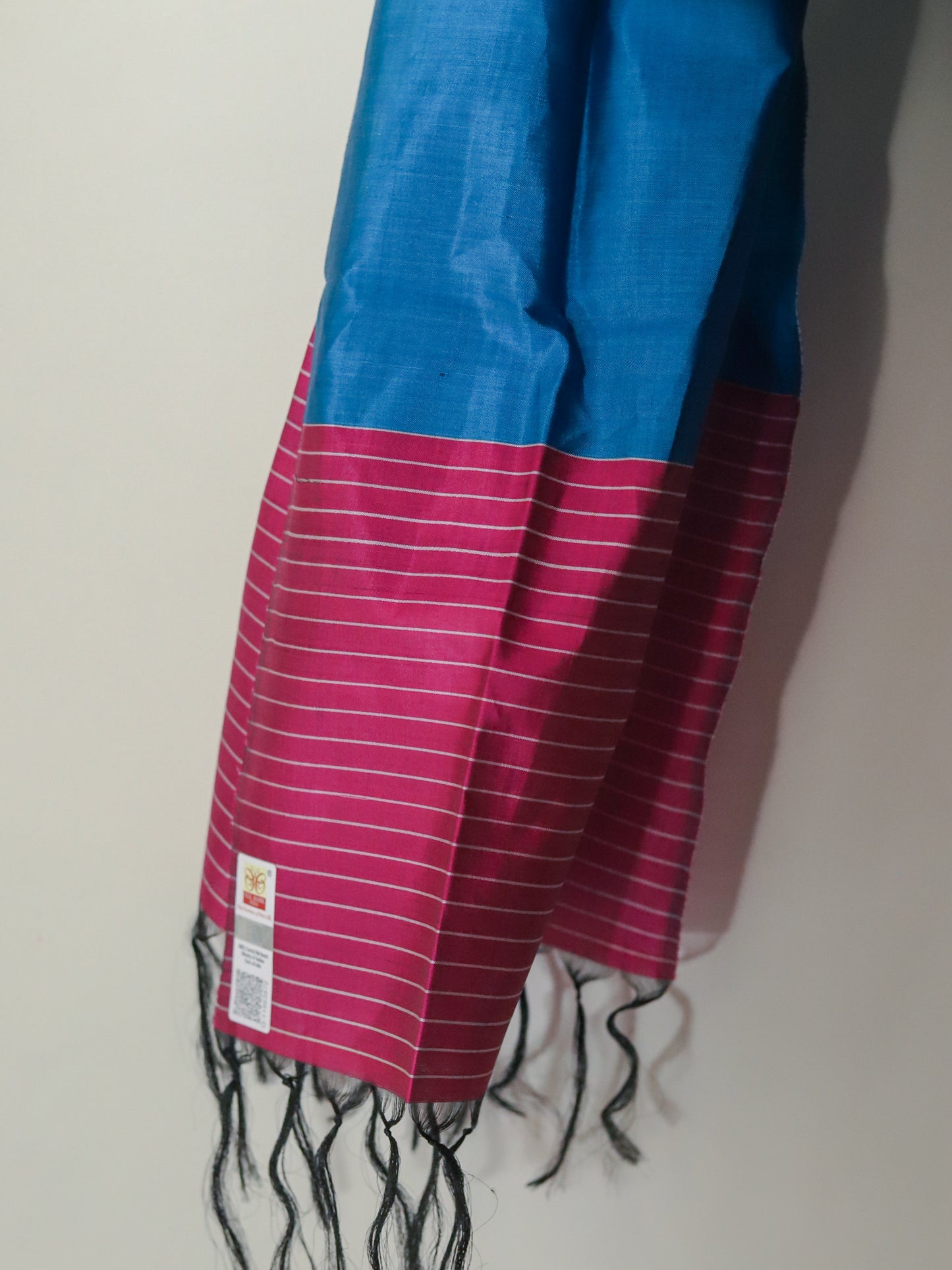 Handwoven Bengal Pure Silk Scarf / Stole