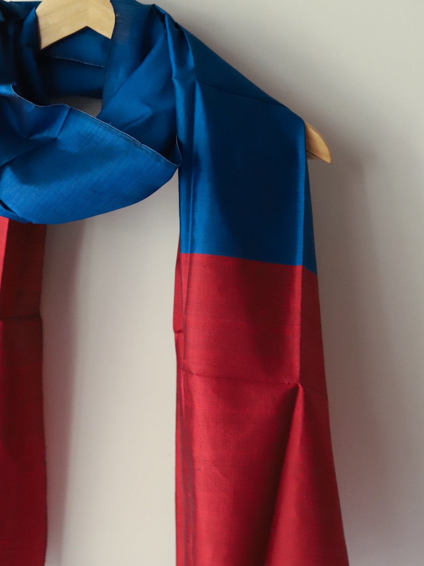 Handwoven Bengal Pure Silk Scarf / Stole